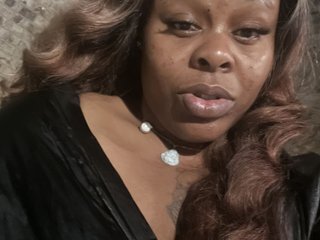 Jazzeclassy18's Hot Photo